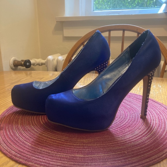 Steve Madden Blue Rhinestone Heels - Picture 3 of 3